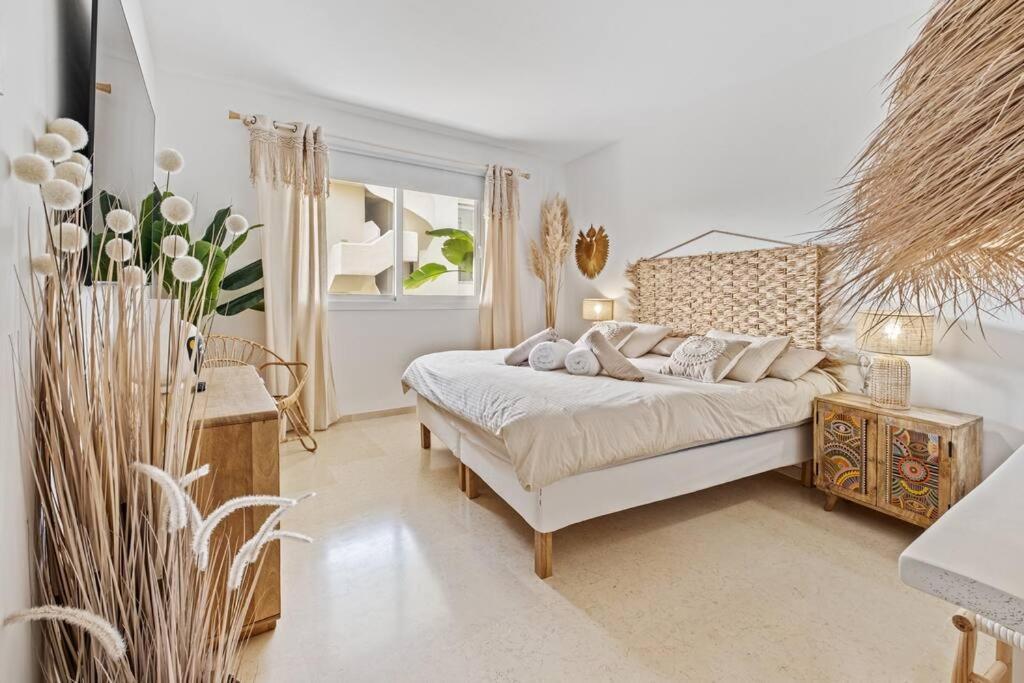 Standing In Appartement
